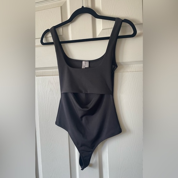 ASOS Black Bodysuit - Picture 2 of 9